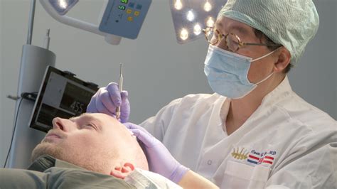 Is Haartransplantatie Pijnlijk?